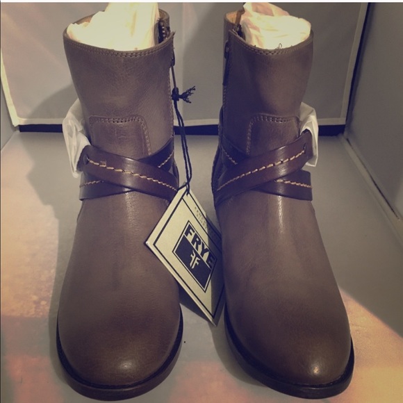 EUC Frye Molly Hook harness short gray boot - Picture 2 of 8